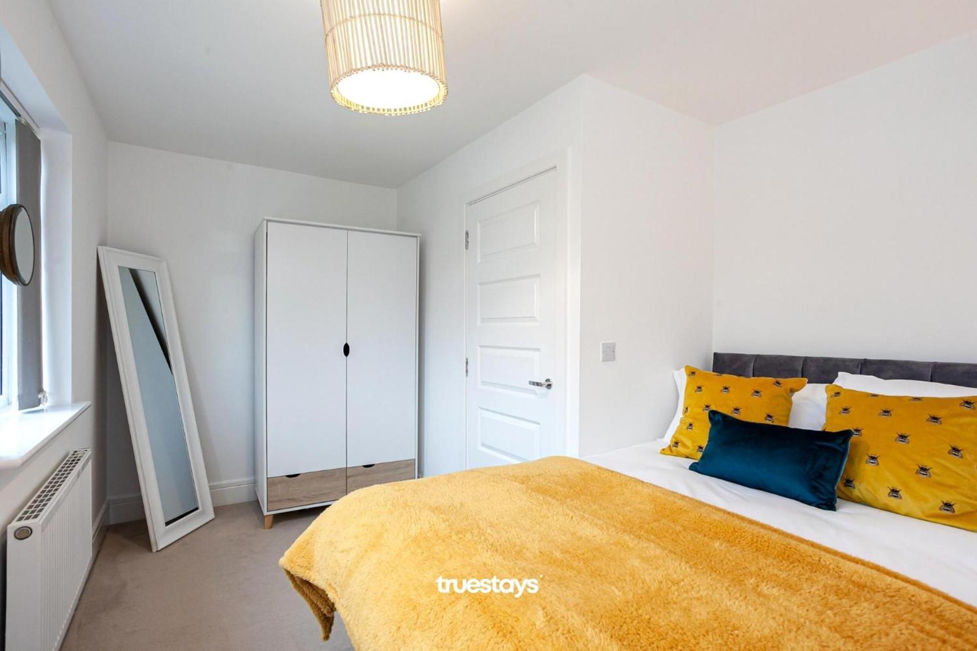 Ambassador House By Truestays - Luxury 4 Bedroom House In Stoke-On-Trent Etruria Kültér fotó