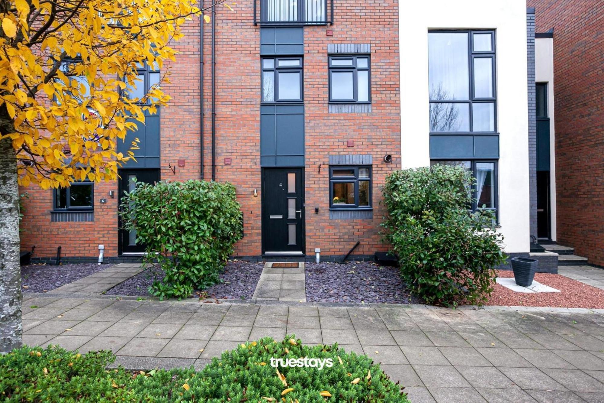 Ambassador House By Truestays - Luxury 4 Bedroom House In Stoke-On-Trent Etruria Kültér fotó